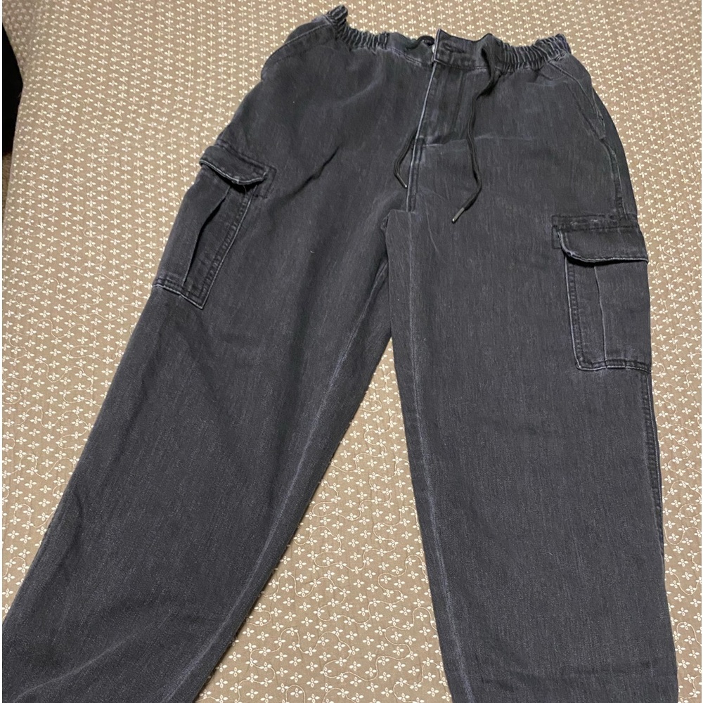 Forever 21 cargo pants NWOT